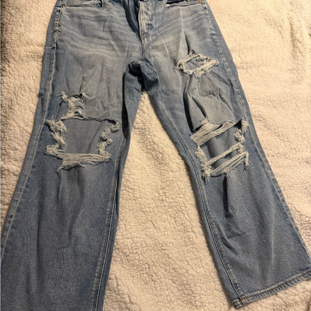 American Eagle Outfitters Light Blue Denim Jeans
